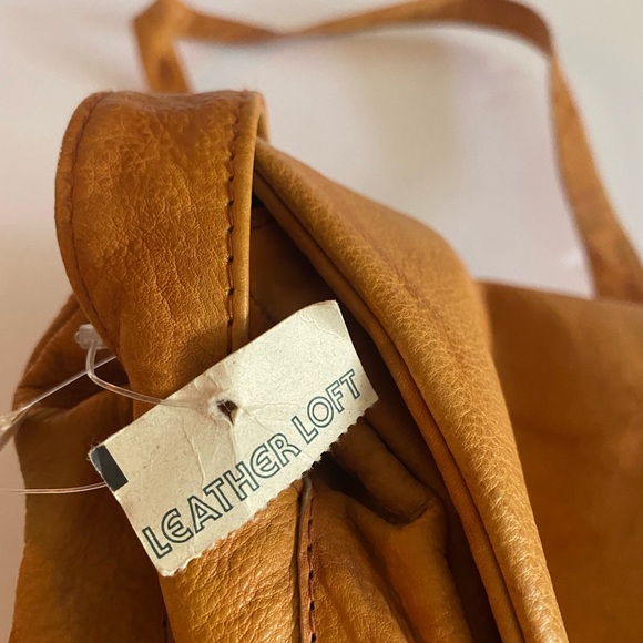 Vintage Leather Loft-marbled handmade tan leather satchel bag in great condition - Picture 6 of 10